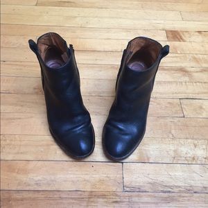 Madewell Black Leather Billie Boots